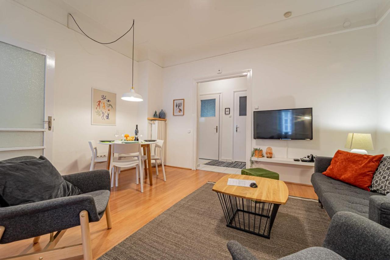 Central&cozy Balcony!3bdr 2bth Budapesta
