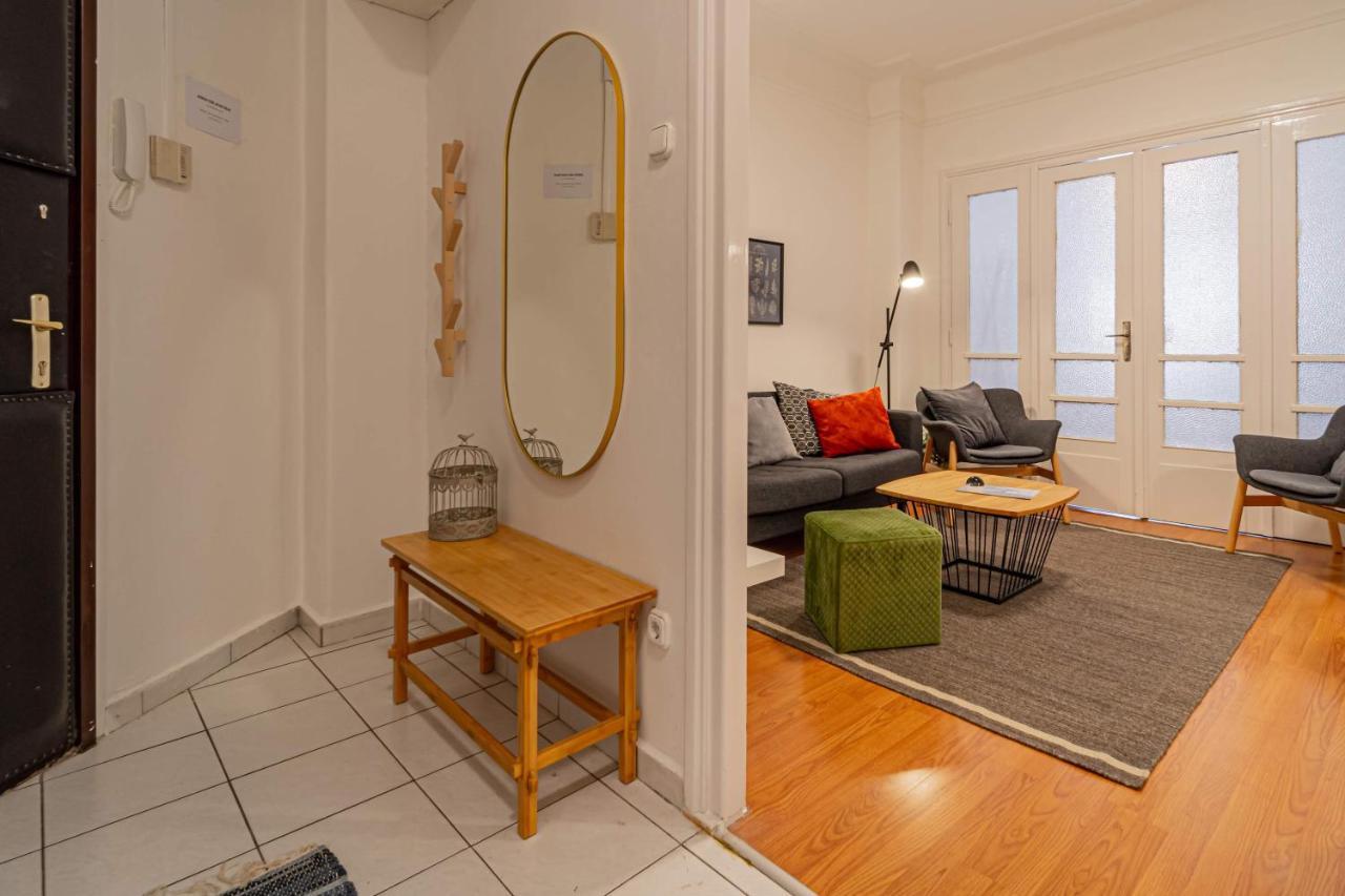 Central&cozy Balcony!3bdr 2bth * Budapeszt